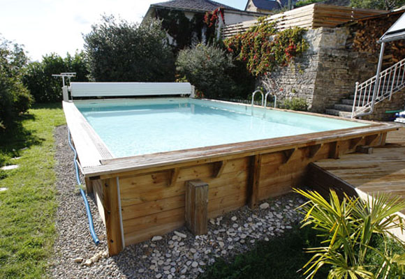 Inspirant Piscine Galerie De Piscine En Bois Semi Enterrée 497543