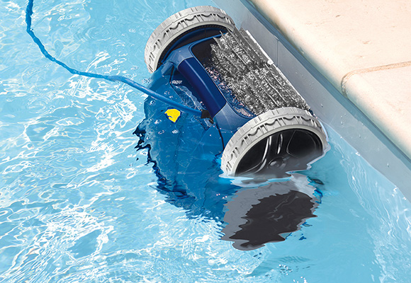 Balai aspirateur piscine